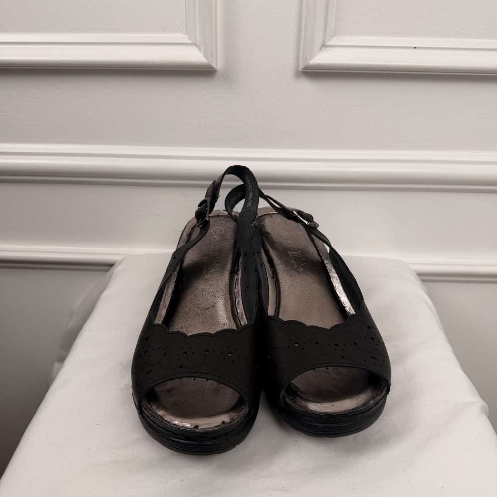 Patrizia by Spring Step Tanvi Black Laser Cut Floral Wedge Sandals Size 7